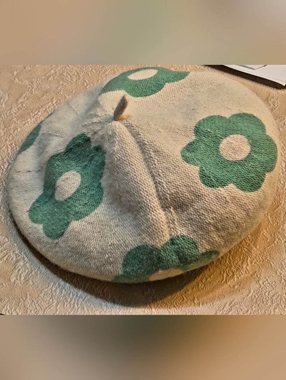 NWOT Urban Outfitters Wool Blend Beret Cream With Green Flowers